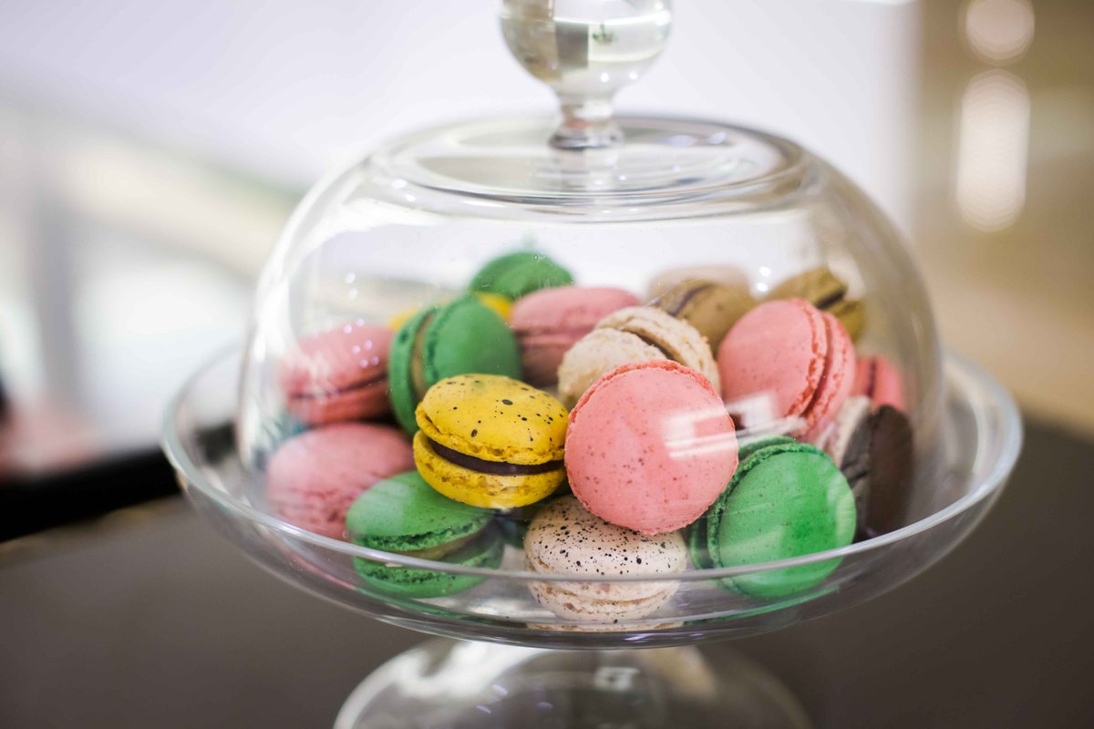 Every cup of coffee at the #ParkHyattBuenosAires is accompanied by one of these artisanal macarons, it’s the little things that make this hotel one of the city’s best. #gogyded #yum #indulgence #BuenosAires #Argentina #travelbetter #PalacioDuhau