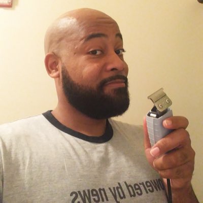 JoeyBurnem's tweet photo. #NewProfilePic https://t.co/K0Z89ti3QM