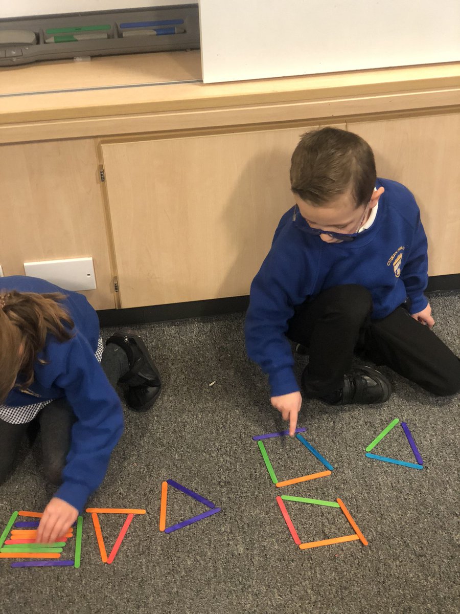 Cuiken_Primary's tweet photo. P1 made 2D shapes with the correct properties out of lolly sticks today! Very impressed with their hard work and enthusiasm 💙 https://t.co/F7XmDAFAn7