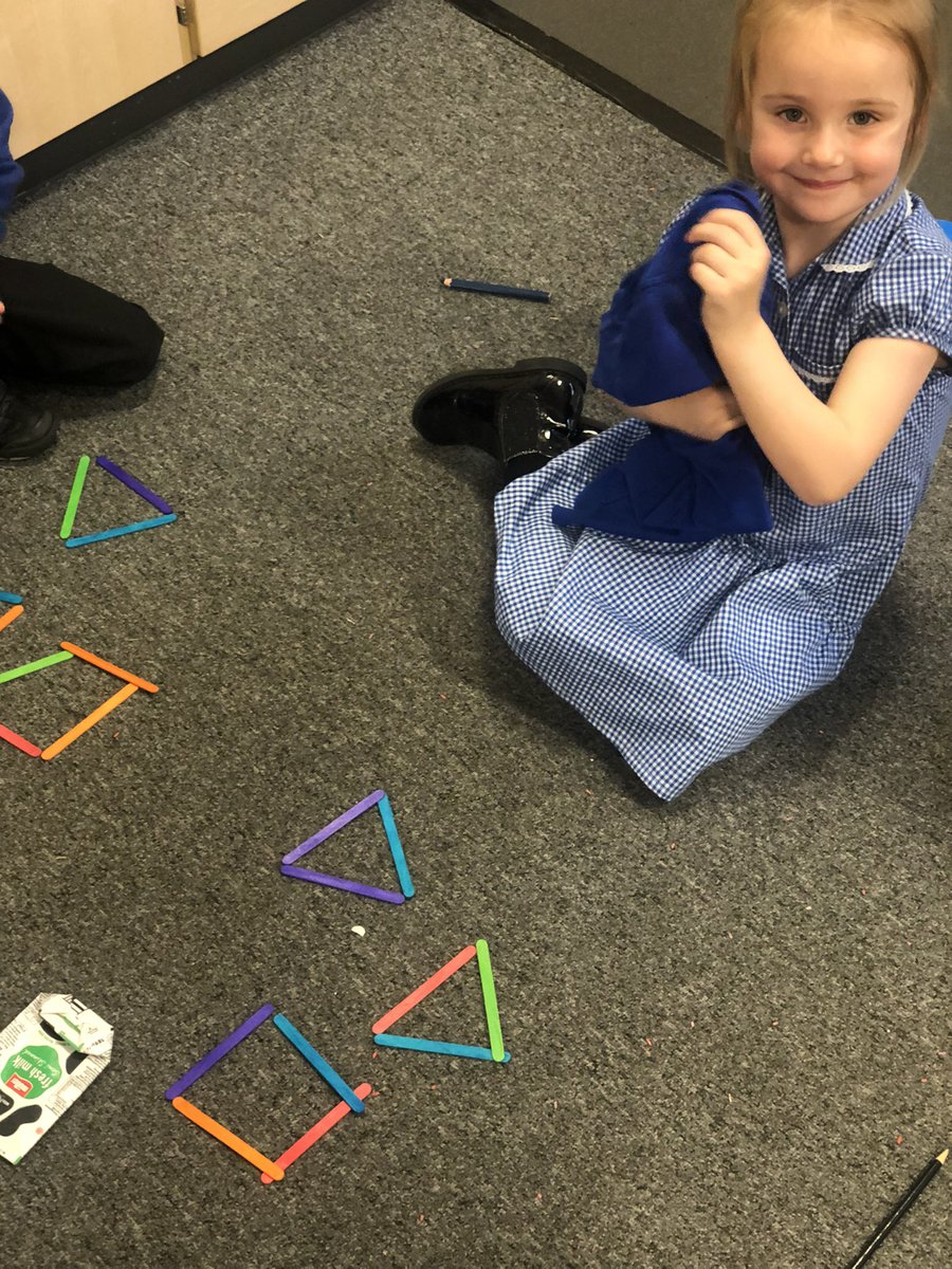 Cuiken_Primary's tweet photo. P1 made 2D shapes with the correct properties out of lolly sticks today! Very impressed with their hard work and enthusiasm 💙 https://t.co/F7XmDAFAn7