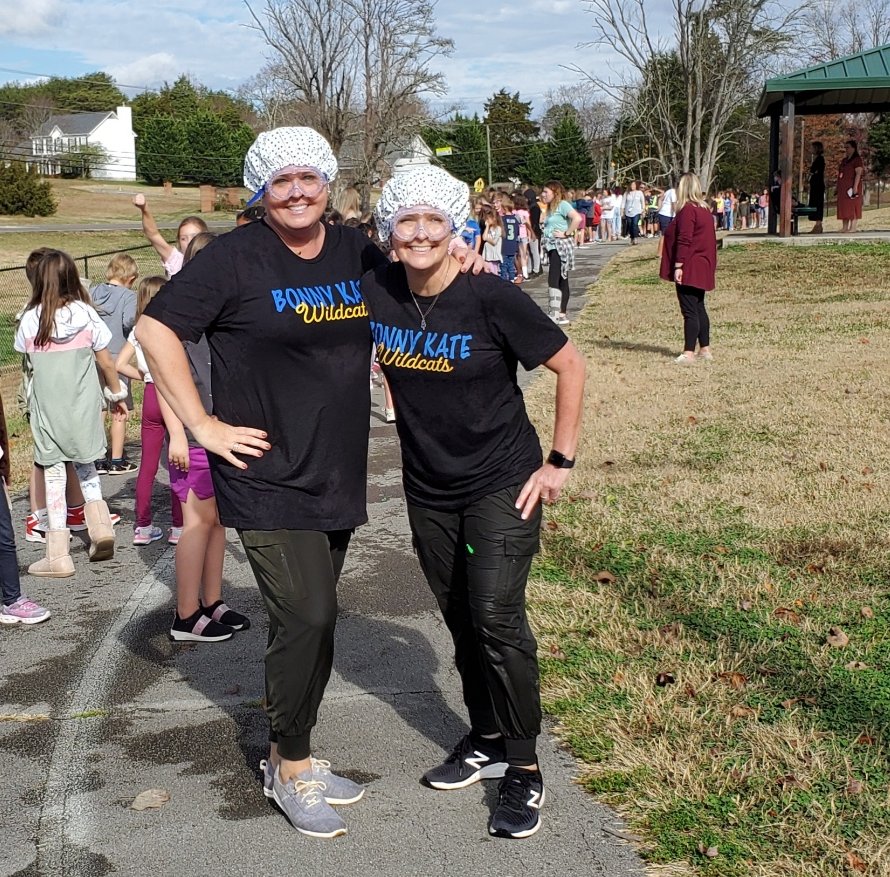 Bonny Kate Elem tweet media