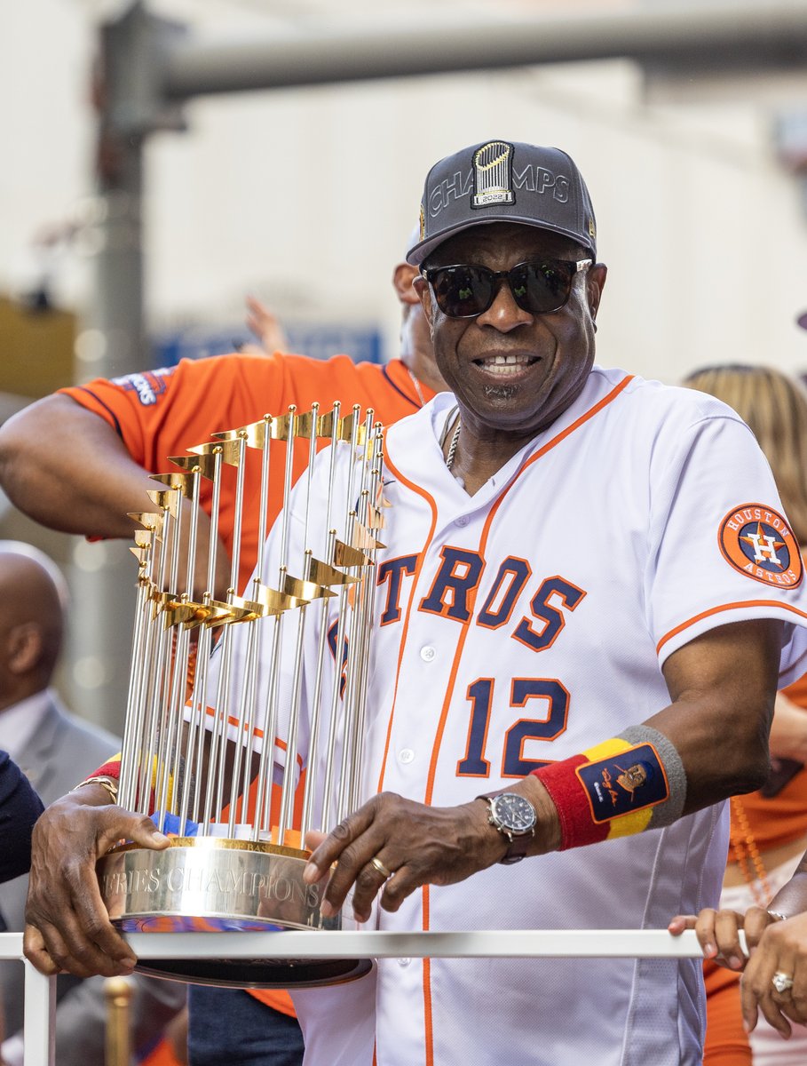 FOX Sports: MLB tweet media