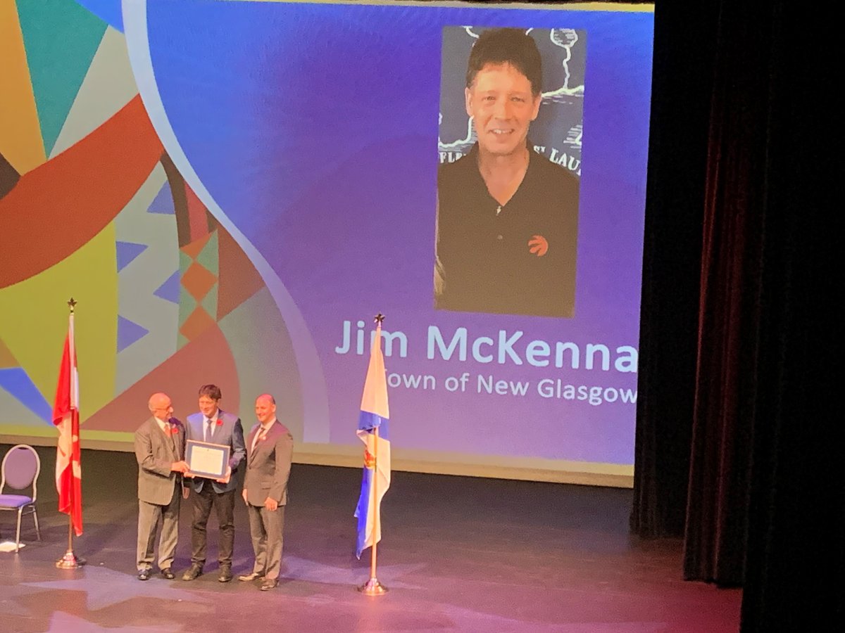 Today, Jim McKenna represented the Town of New Glasgow at the 48th Annual Provincial Volunteer Awards. 

On behalf of the Mayor, Council, CAO, and staff at the Town of New Glasgow, we congratulate Jim and thank him for his hard work in the community. 👏