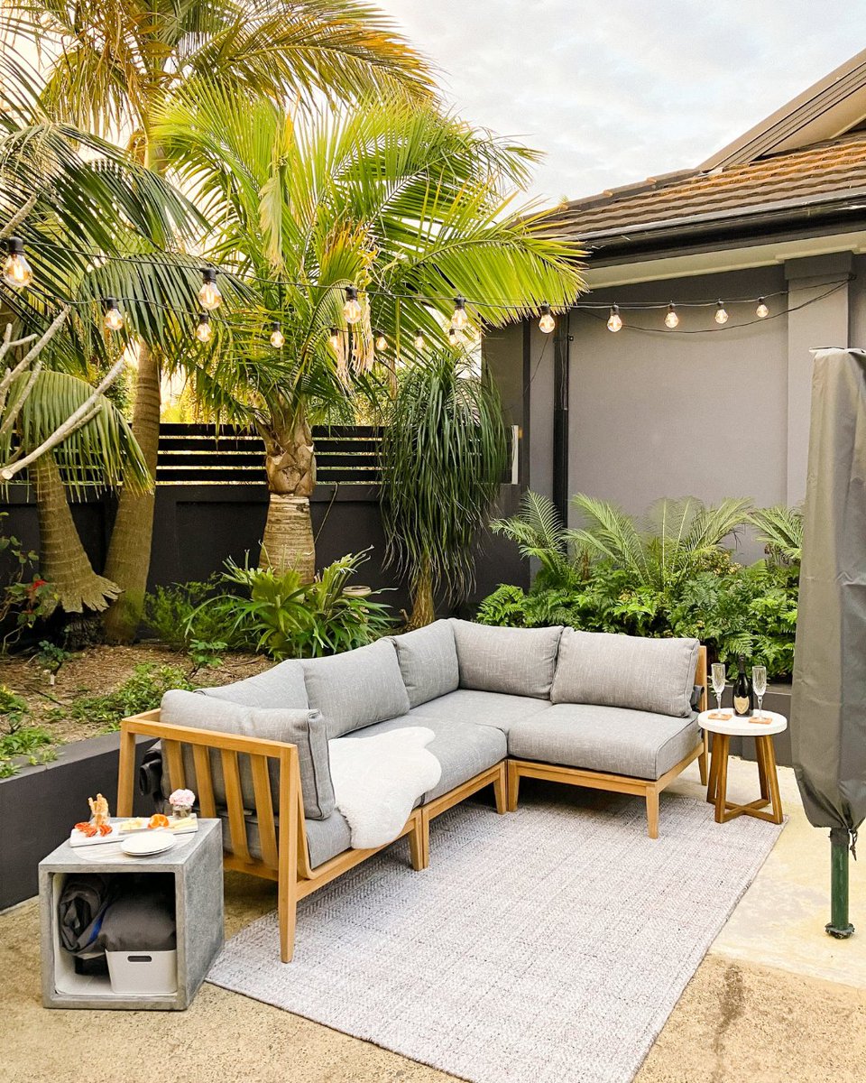 LiveOuter's tweet photo. Happy 1st Birthday! 🎂
We now have 30 Neighborhood Showrooms in #Australia since launching there in 2021.
#liveouter #neighborhoodshowroom #patiofurniture https://t.co/X4Wg7Jikb0