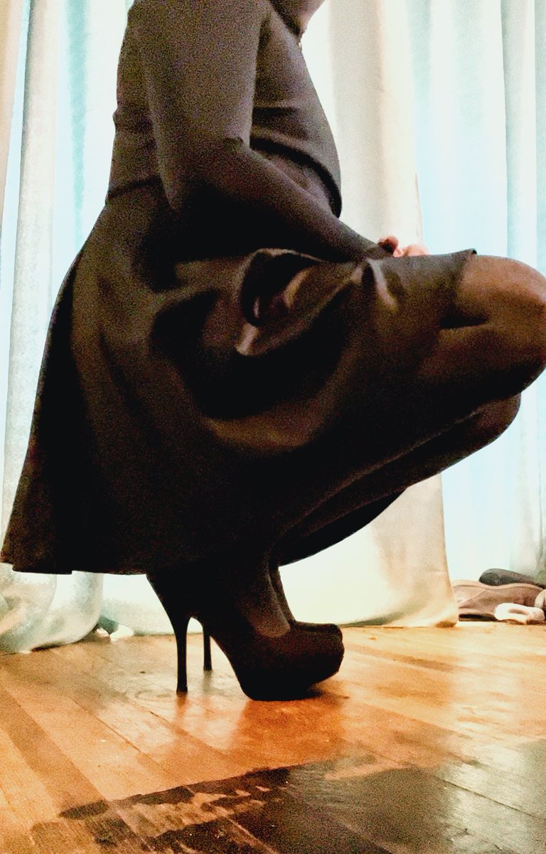LustySecrets's tweet photo. “Coming out” so to speak. Embracing my need to share the sexier side of me. Please comment and share if you like ☺️#Pantyhose #tights #highheels #meninpantyhose #nylon #stilettos #crossdress #stockings https://t.co/az3HB7URpe