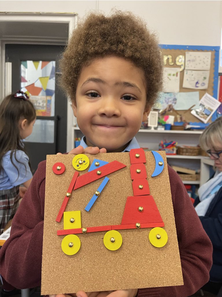 StCharlesGla's tweet photo. Today Primary 1 started learning about #2DShapes. They were copying pictures using 2D shapes tiles and got to work on their #FineMotorSkills by use hammers and nails to create 2D shape pictures. #MathsIsFun #ShapePositionAndMovement @glasgowcounts @MathsScot https://t.co/OOiMfVQyEh
