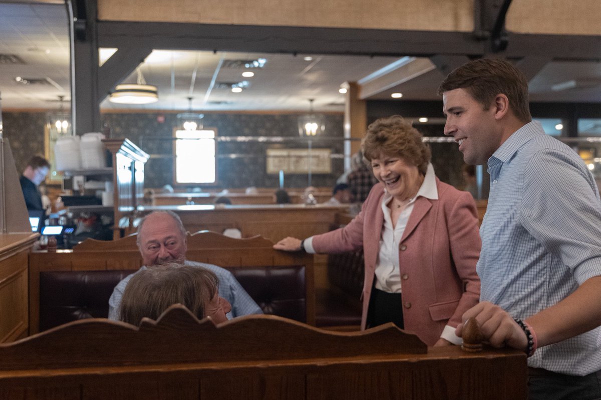ChrisPappasNH's tweet photo. Growing up in a family restaurant business taught me the values of service and putting people first. 

Glad to be at the Puritan Backroom with @jeanneshaheen this afternoon to greet the lunch crowd and remind folks to get out and vote tomorrow! #NHPolitics https://t.co/F4e0W7AiP2