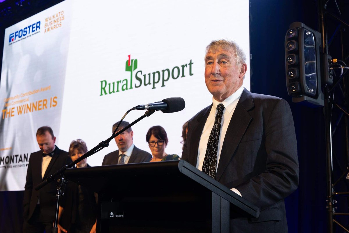 RST_Waikato's tweet photo. Humbled to take out the community contribution award at the recent Waikato business awards . So many great groups doing so much in the Waikato and to be chosen was a great thrill for all our team . Even Neil scrubbed up pretty well😄. https://t.co/bycA11mipV