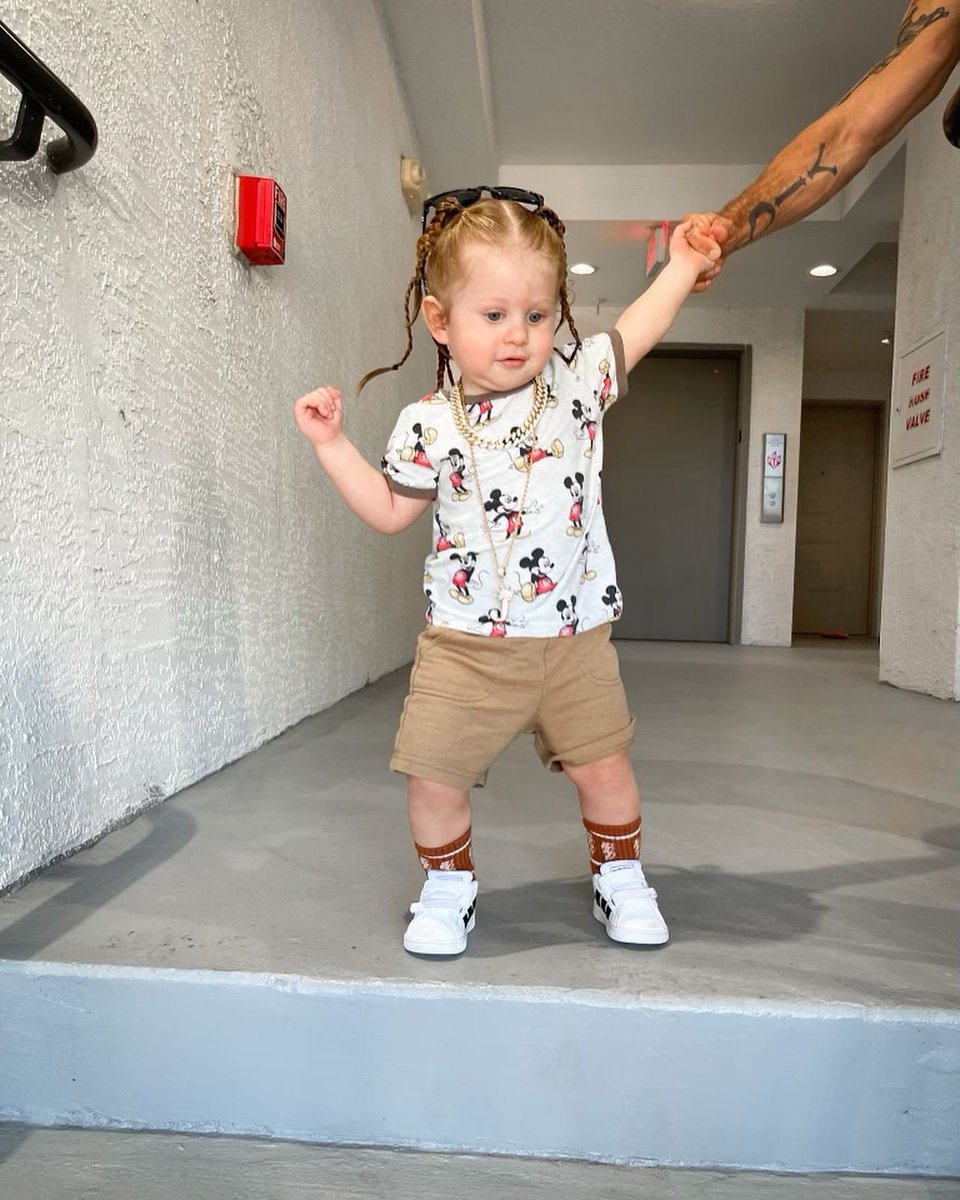 mmavic125lb's tweet photo. Swagged out
#babyboy #mylove #mymunchkin #mymonkey #littlebaby #babymodel #daddysboy #gerberbaby #picoftheday #photooftheday #instagood #instapic #instadaily #babyfashion #babyswag #babyboy #handsomeboy #cutestbabyever #ridingdirty #mybigboy #myworld #babyswag #babyfashion https://t.co/2546Y05YSi