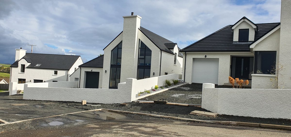 CiaranLaverty's tweet photo. 3 new houses just finished in Dunamallaght Park #Ballycastle https://t.co/GiK3CjMJHq