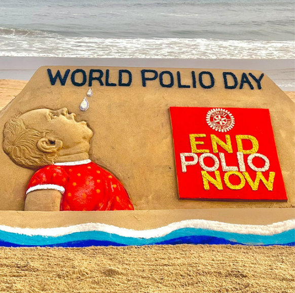 RotaryES's tweet photo. Erradicar la polio requiere el compromiso de toda la comunidad. Gracias a nuestros aliados, a los socios de Rotary y a los trabajadores sanitarios de primera línea por formar parte de nuestra comunidad. Gracias por luchar con nosotros. Más información en: https://t.co/Gzc7WKC29D https://t.co/GIzAkofbTd