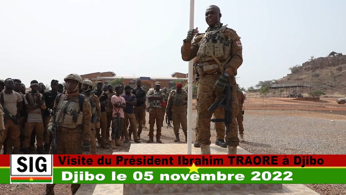 sigbf's tweet photo. Le samedi 5 novembre 2022, le Président de la Transition, le Capitaine Ibrahim TRAORE, était à Djibo avec les hommes du 14e Régiment Interarmes #RIA

Suivez 👇👇👇
https://t.co/hwNelxUlkO

#Com_Gouv_BF 
#SIGBurkina 
#BurkinaFaso https://t.co/yK2OtmntDP