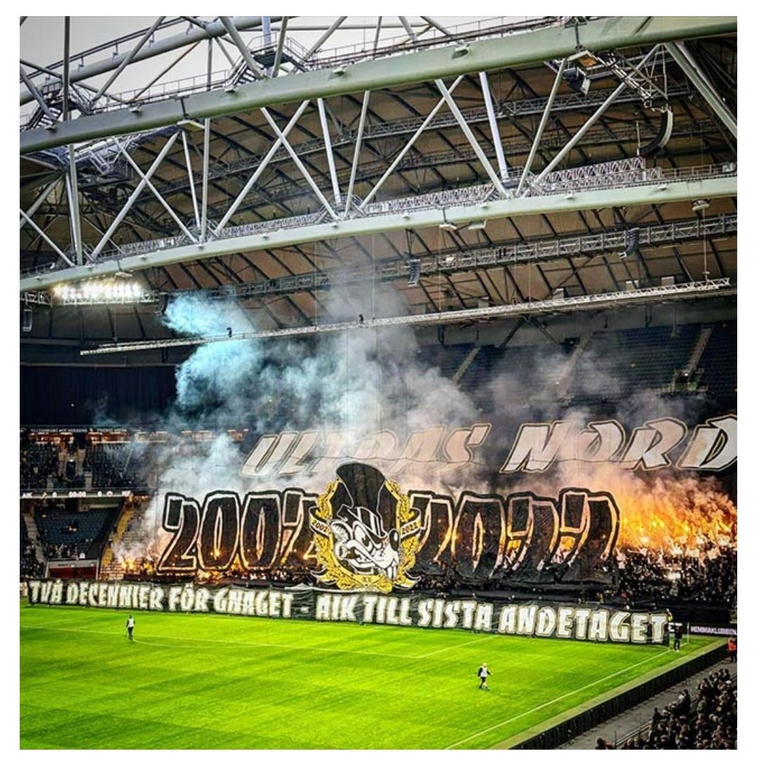 AIK2lax18's tweet photo. Delar av Tifo-året 2022:
AIK tifo, om bara spelarna höll samma kvalitet som ni gjorde i år. Hatten av. https://t.co/s92XqWQPiJ