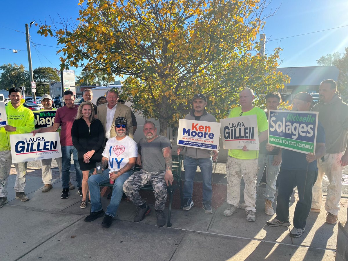 Thanks to my guys at <a href="/DC9_IUPAT/">District Council 9</a> for getting out the vote in Elmont! 
Our campaign is labor strong and labor proud! #GOTV2022 #VoteBlue #NY04