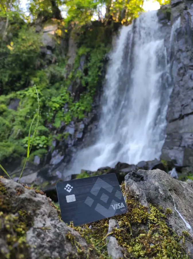 binance's tweet image. Nothing like the sound of waterfalls.

(And up to 8% #BNB cashback everytime you spend)