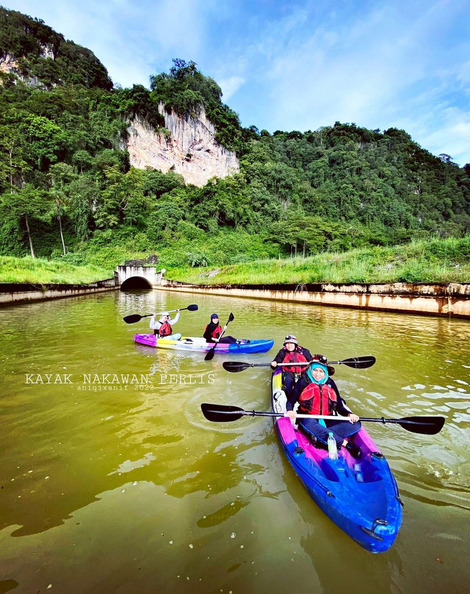 PerlisPermai's tweet photo. SALAM PERLIS
08 November 2022 | 13 Rabiulakhir 1444H
📷 Menikmati panorama @ Terusan Kg Wai, Kuala Perlis
Kredit Foto : IG @kayak_nakawanperlis
Ikuti kami : https://t.co/LrkwMTWvly
#PerlisPermai💛💙 #🌄 #SalamPerlis #Perlisku #PerlisRumahku #Malaysia🇲🇾 https://t.co/iAtN0N6Vt1