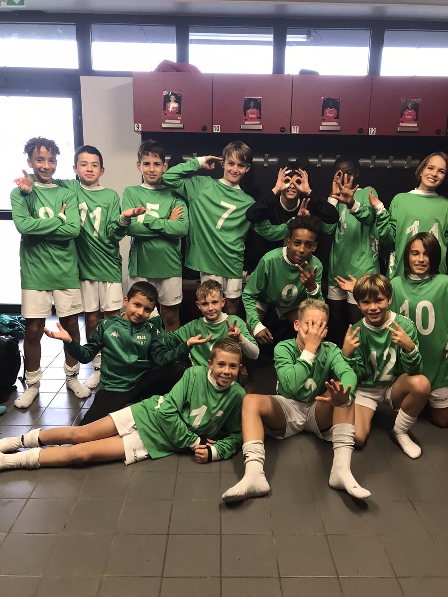 tiismaa44's tweet photo. [U13 Region]

⚔️ Amical vs EA Guingamp (V5-2)
🏟 Visite de l’EAG Akademi
⚽️ Visite de la partie professionnelle
🤝 EAG - OL en D1 Féminines https://t.co/gdD120YhXb