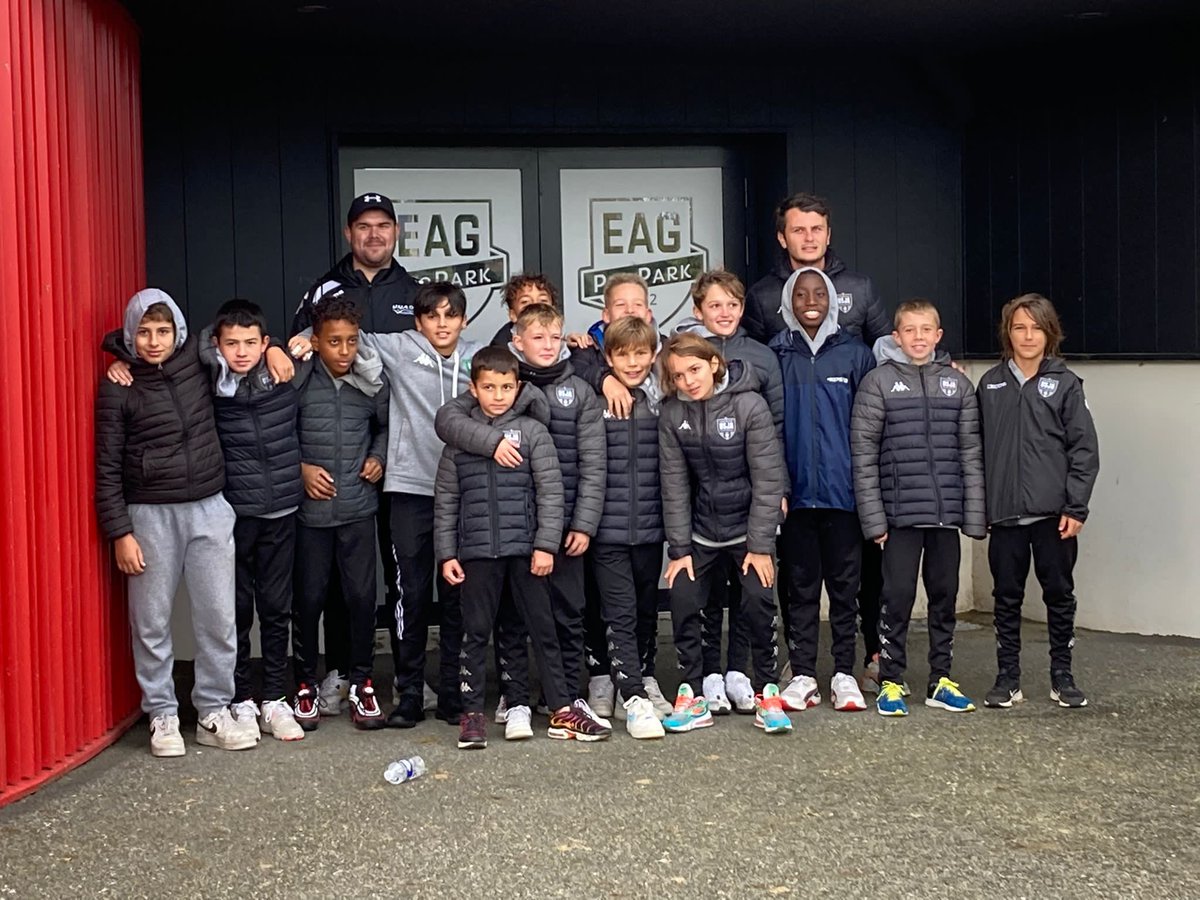 tiismaa44's tweet photo. [U13 Region]

⚔️ Amical vs EA Guingamp (V5-2)
🏟 Visite de l’EAG Akademi
⚽️ Visite de la partie professionnelle
🤝 EAG - OL en D1 Féminines https://t.co/gdD120YhXb