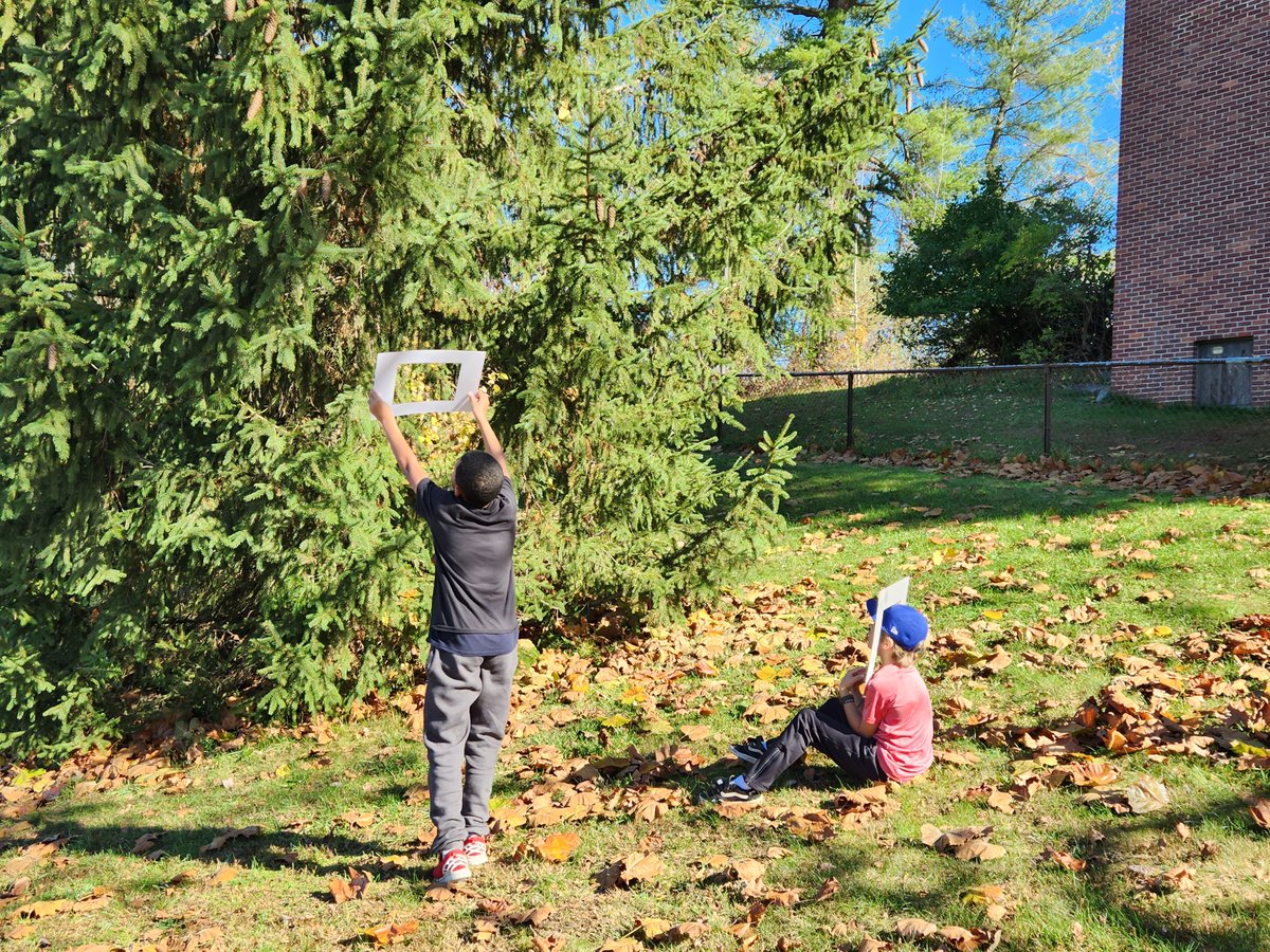 HeatherRedin's tweet photo. A gorgeous day for some poem writing! Check out my students using view finders to locate the best spots in nature to describe in their poems! #wiltonwayct #wpscmsocial https://t.co/E4SgshrKOr