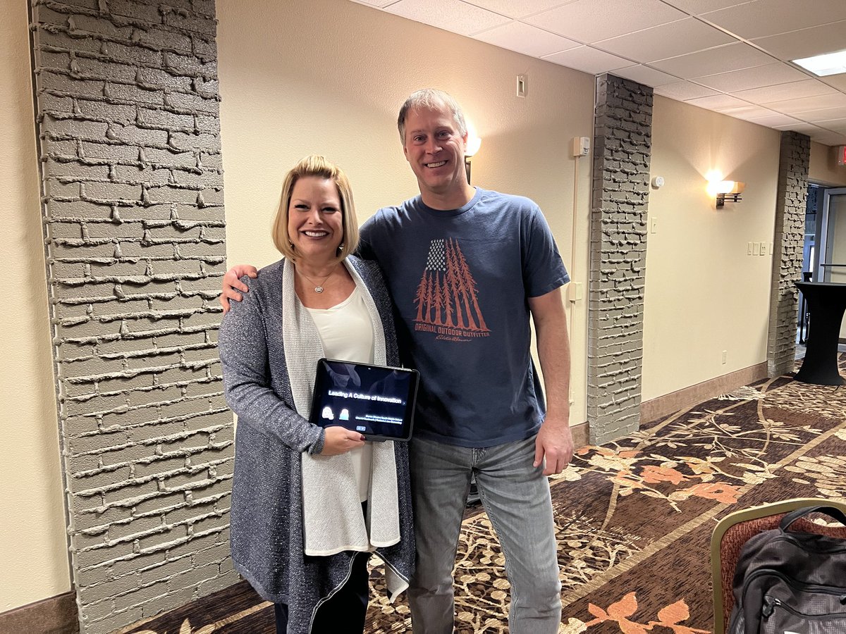 Great time presenting with ⁦<a href="/ckastrounis/">Chantel Kastrounis</a>⁩ today on behalf of ⁦<a href="/AppleEDU/">Apple Education</a>⁩ ⁦<a href="/DrBillZiegler/">Dr. Bill Ziegler</a>⁩