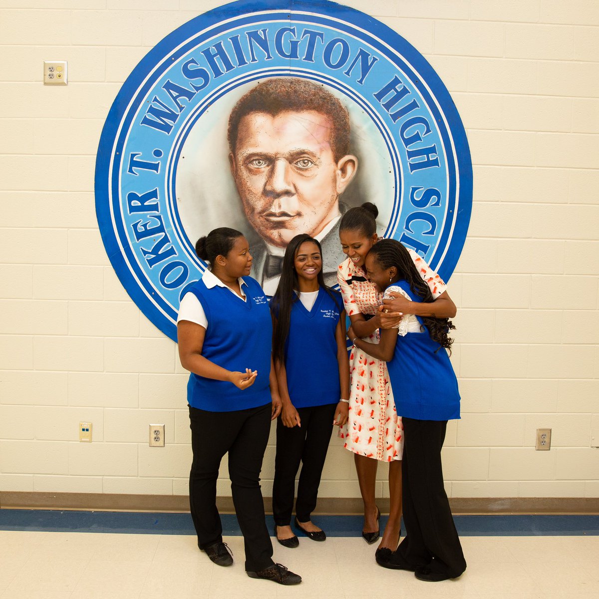 MichelleObama's tweet image. It's almost #CelebrateFirstGen Day, and I wanted to take a moment to say I'm so proud of every single first-generation college student and graduate for taking that leap and pursuing higher education.