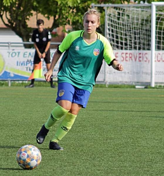 martinenc's tweet photo. 💪 Molta força i molts ànims a Laura Jiménez, jugadora del #FCMartinenc lesionada de gravetat.

🤜🤛 Sempre amb tu, @lau_jiro2690!

#SomMartinenc https://t.co/4dv6XMmBsu