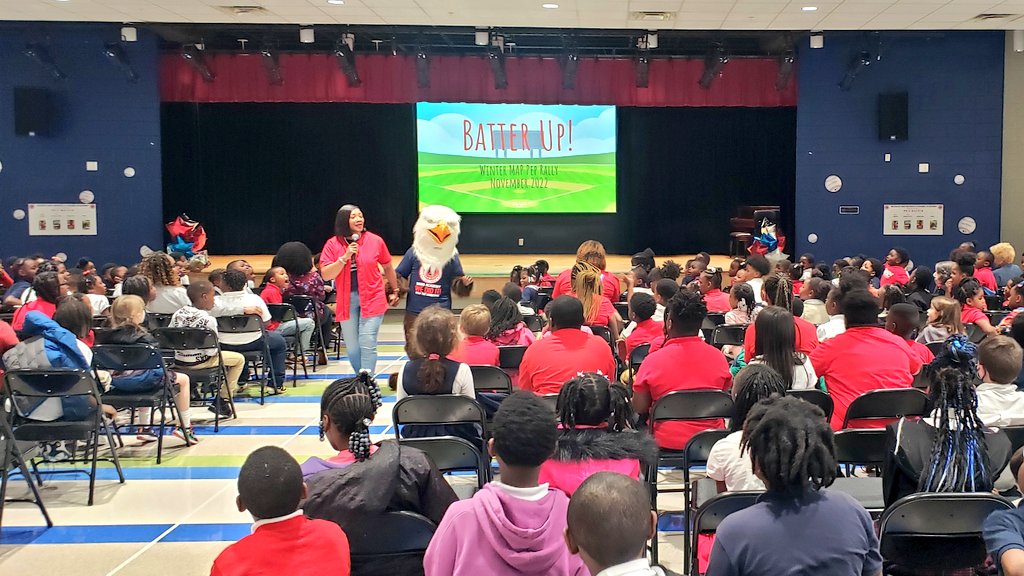 apsBAMOAcademy's tweet photo. #BAMOEagles family Principal @Robinviews #MAPChallenge our scholars as they gear up for their #MAPassessment #letsgo @apsupdate @AP_Holloman @MariaAScott24 #BaMOEverlasting 🦅 https://t.co/0k6AlNkkJb