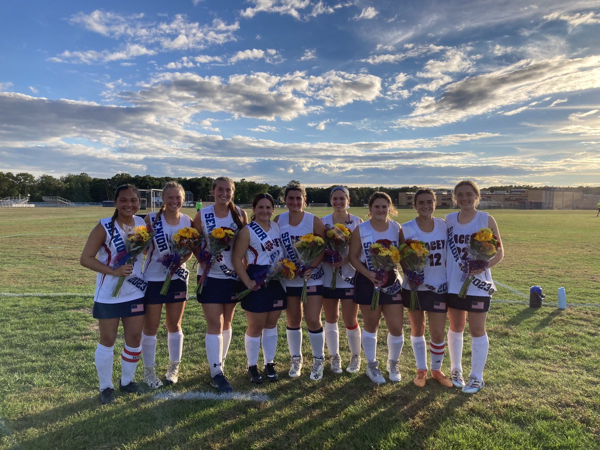 LaceyFieldHockey tweet media