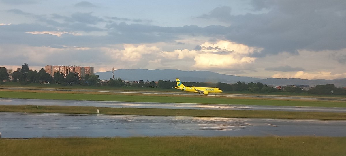 Byeee <a href="/Colombia/">Colombia</a> ...see you in a bit ! #HSR2022 <a href="/H_S_Global/">Health Systems Global</a>