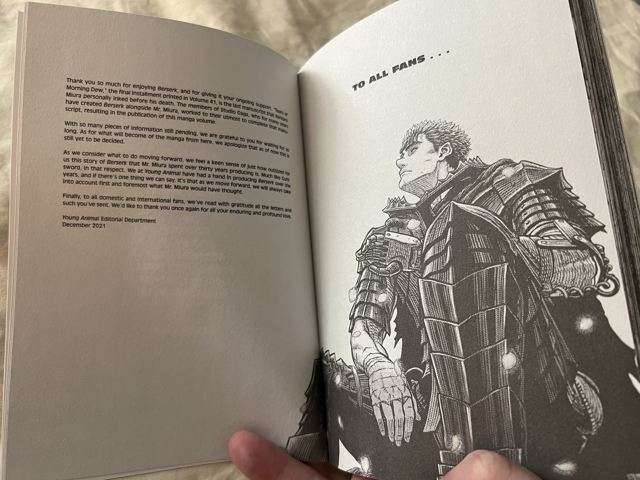 Comunicado da Young Animal a todos os fãs de Berserk