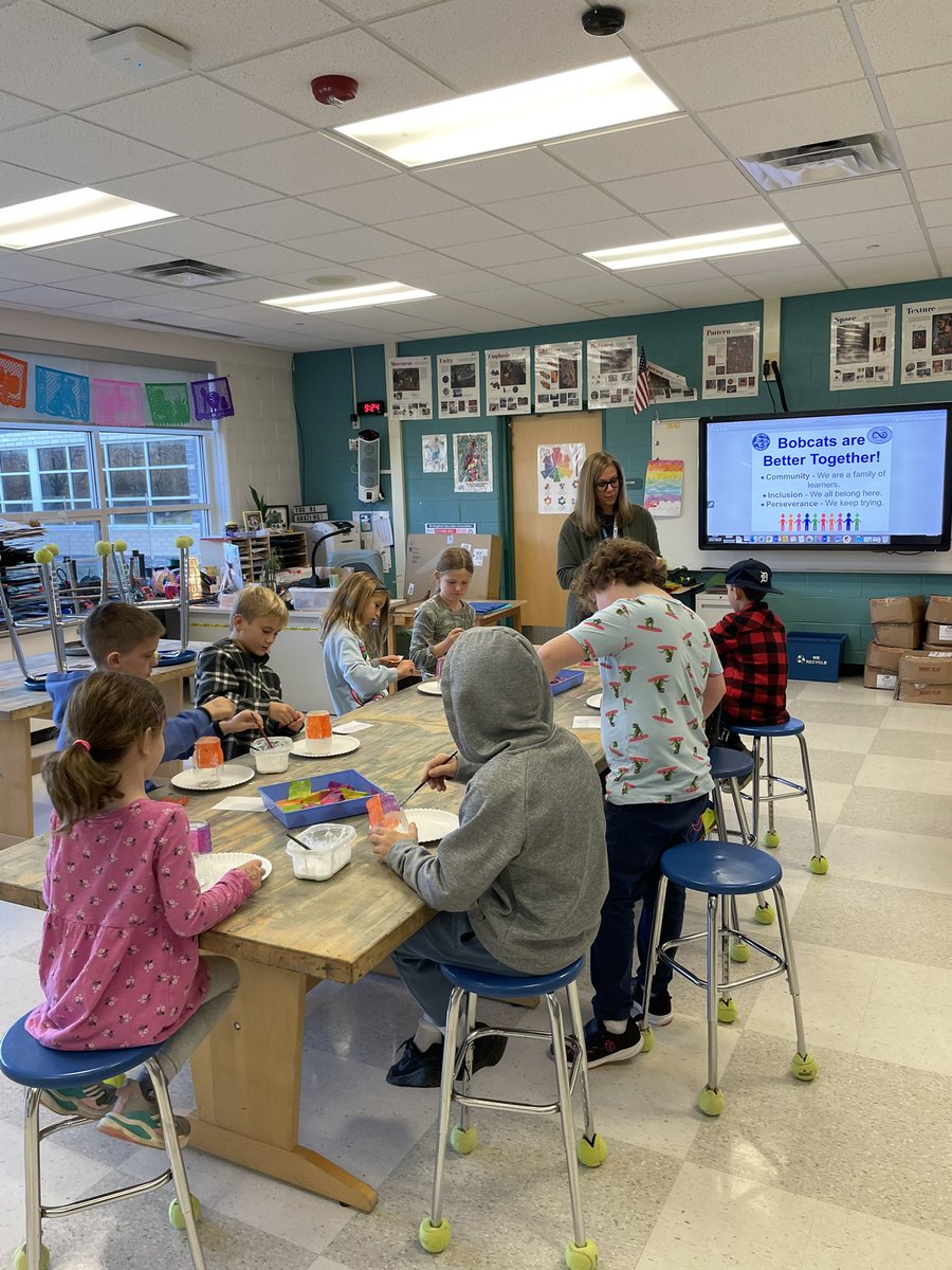 In our Bobcat Dens today, our students discussed what it means to be a “Community” and how we can support each other as a family of learners. #BobcatsAreBetterTogether #BPSBetterTogether