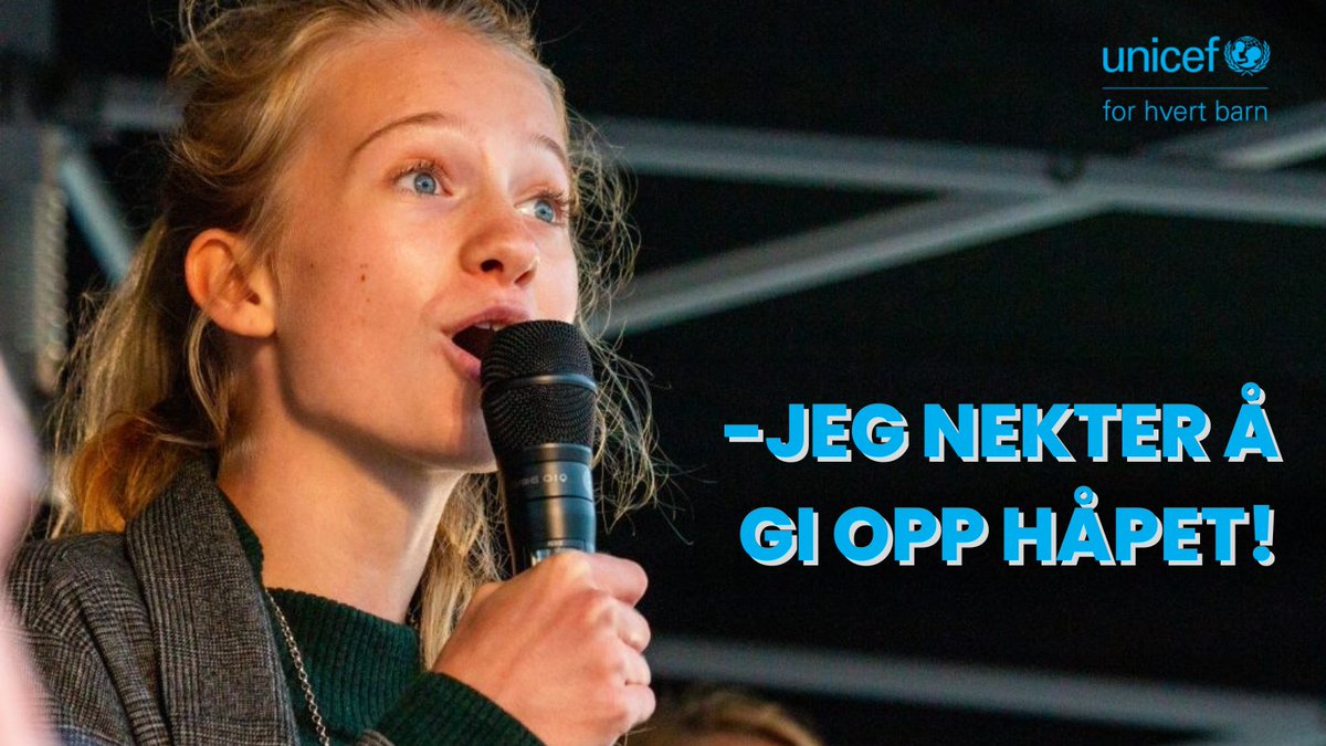 UNICEFNorge's tweet photo. I dag startet klimaforhandlingene på FNs klimatoppmøte #COP27 . Vår ambassadør og klimaaktivist Penelope Lea er på plass for overvære forhandlingene, legge press på beslutningstakerne og formidle hva som skjer i forhandlingene til verden✊

https://t.co/wtyMtAmVid https://t.co/UDqX28CIJh