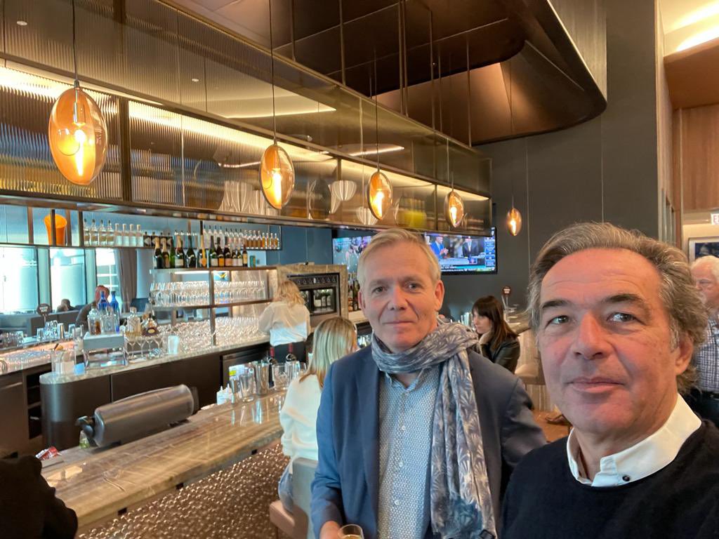 Waiting for the flight. Thanks to the taxi driver who brings back the phone of my friend and expert <a href="/Khanoyan_cardio/">Dr Patrick Khanoyan</a>