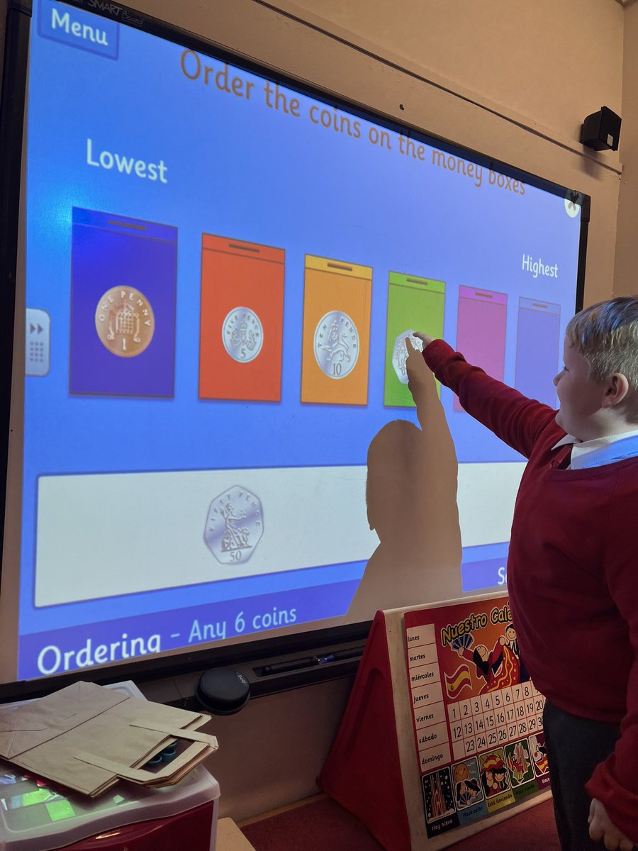 MrsMaden_CCPS's tweet image. Primary 3 started a new topic in maths today - we are learning about money! #glasgowcounts #numeracyforall