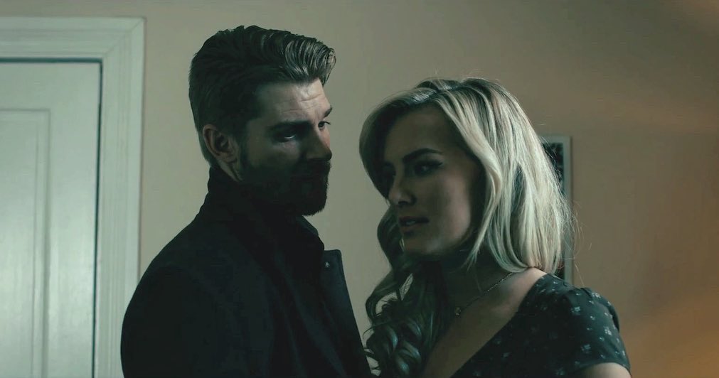 MikeVogelCom's tweet photo. Throw🔙
Mike Vogel as John Carrel and Allee Sutton Hethcoat as Lilly Bannon in ”Lost & Found: Part 2 - The Cross” (2016) #mikevogel #alleesuttonhethcoat #conniemaynord #lostandfound #ryanwhitaker #ryanwhitakersmith https://t.co/KY9EqzCI41