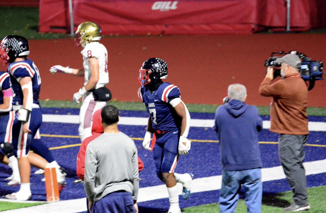 deauntè (@deaunteeee) on Twitter photo Senior Season Highlights!
6”0 195lb RB
6 FULL GAMES PLAYED (DUE TO INJURY)
1011 RUSHING YARDS
12 TDS
Bishop Hartley HS Columbus, Ohio
<a href="/HartleyFootball/">Hartley Football</a> <a href="/Kstaff07/">kstaff</a> <a href="/GeorgePenree/">George Penree</a> <a href="/Coach_MikeRob/">Mogul Mike</a>
hudl.com/v/2Jkf8g Senior Season Highlights!
6”0 195lb RB
6 FULL GAMES PLAYED (DUE TO INJURY)
1011 RUSHING YARDS
12 TDS
Bishop Hartley HS Columbus, Ohio
<a href="/HartleyFootball/">Hartley Football</a> <a href="/Kstaff07/">kstaff</a> <a href="/GeorgePenree/">George Penree</a> <a href="/Coach_MikeRob/">Mogul Mike</a>
hudl.com/v/2Jkf8g