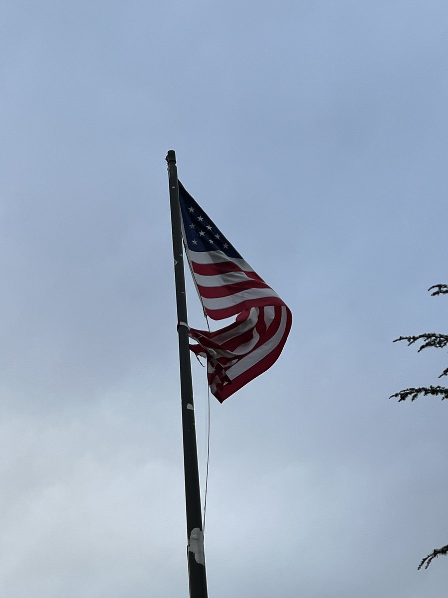 2rowOKC's tweet photo. Need to address this @BancFirstOK , Veterans Day is near! S OKC Penn Branch https://t.co/psRLBAQiq2