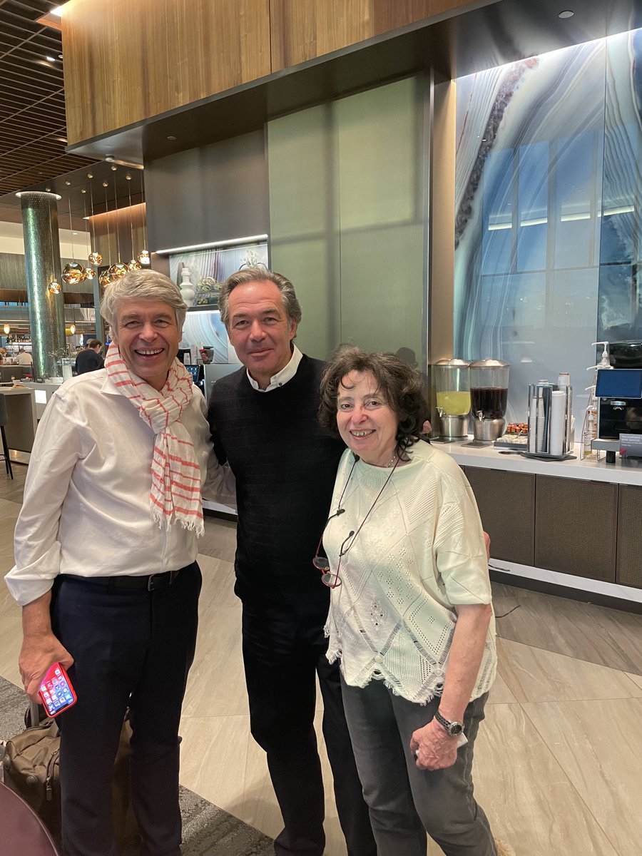 #AHA22 CNCF nice to meet Alexandre MEBAZAA After the STRONG HF study in Chicago ⁦@CNCFCardio⁩