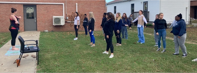 CCTC_CCPS's tweet photo. CCTC enjoyed a social emotional wellness day of Goat Yoga.  Even the goats had to take a leaf break between sessions.  Namaste.
#CCTCGrows https://t.co/wWxNbOjXRz