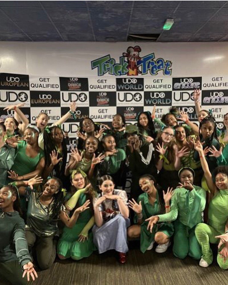 ShirelandSixth's tweet image. Congratulations to Ms Hughes, Mrs Prince and all our students on fantastic success at UDO encore dance competition! 🏆🥇💃🕺#Encoreweekend #encore
