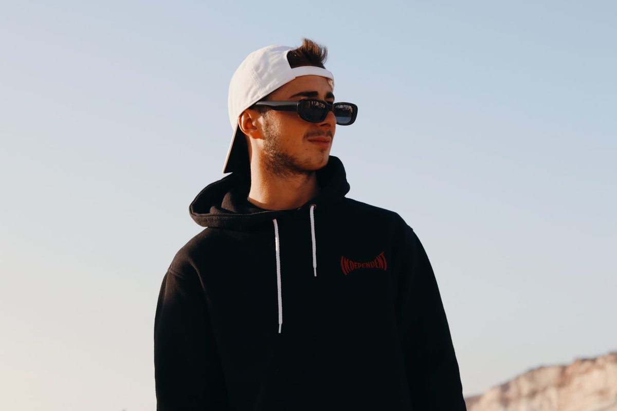 Codeaa1's tweet image. 📍