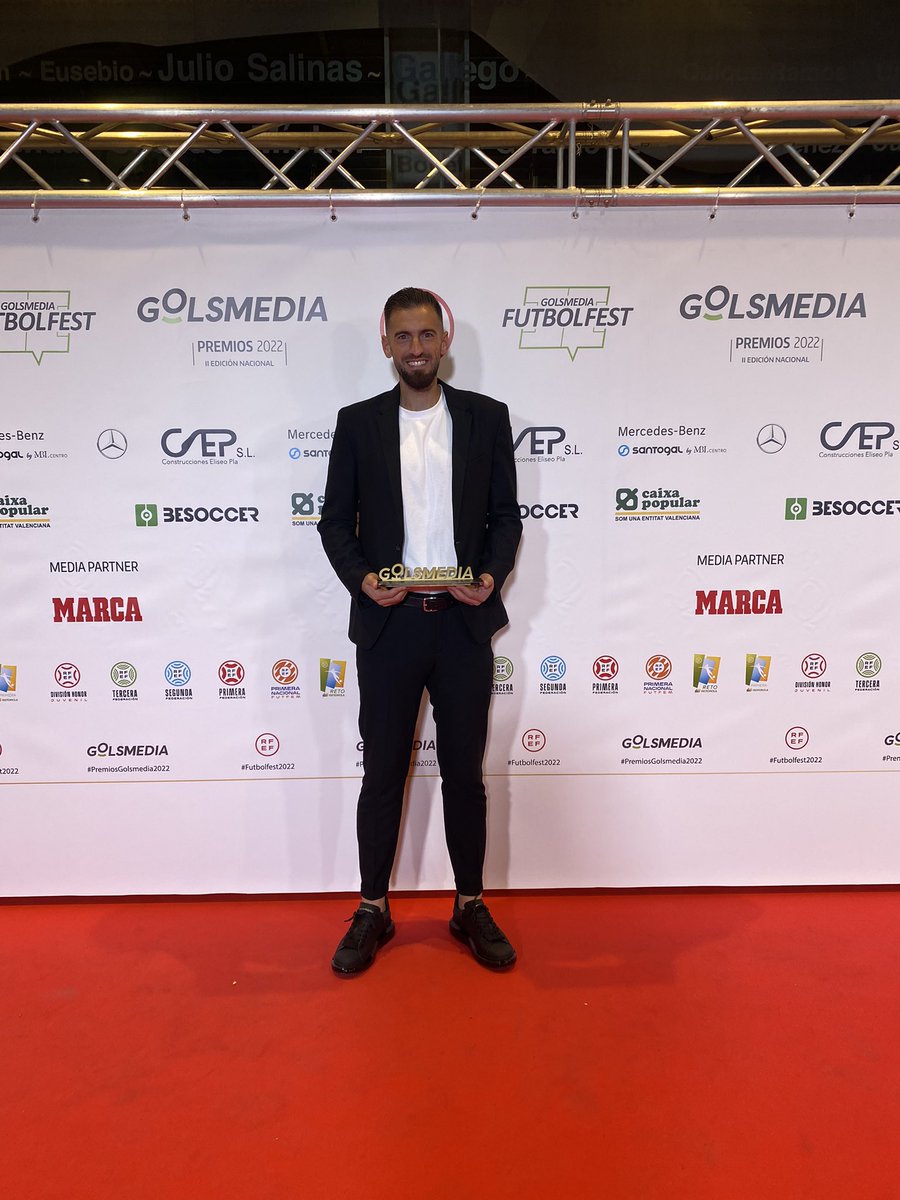 Mgarciah_1's tweet photo. Gracias @NASTICTARRAGONA , CT, al señor MANUEL OLIVA, a mis COMPAÑEROS del año pasado y a mi FAMILIA. Esto sin vosotros sería imposible https://t.co/ULqBImesXP