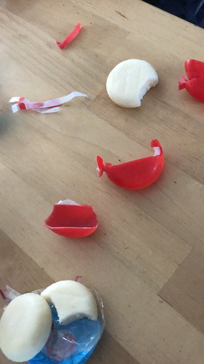 RyanRaeHarbuck's tweet photo. We like opening the cheese far more than we like eating the cheese. 🤦‍♀️
#parenting #momlife https://t.co/1d1llvCOri