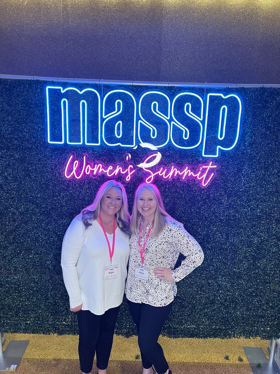 MHenry_1's tweet photo. What a positive and impactful experience for our @troy_athens leaders at the @massp Women's Summit in GR. Awesome learning opportunities for us all, along with fostering the most important aspect of our roles--the relationships with our students and with each other 💕 #MASSPWS22 https://t.co/PvJ2M8UH60