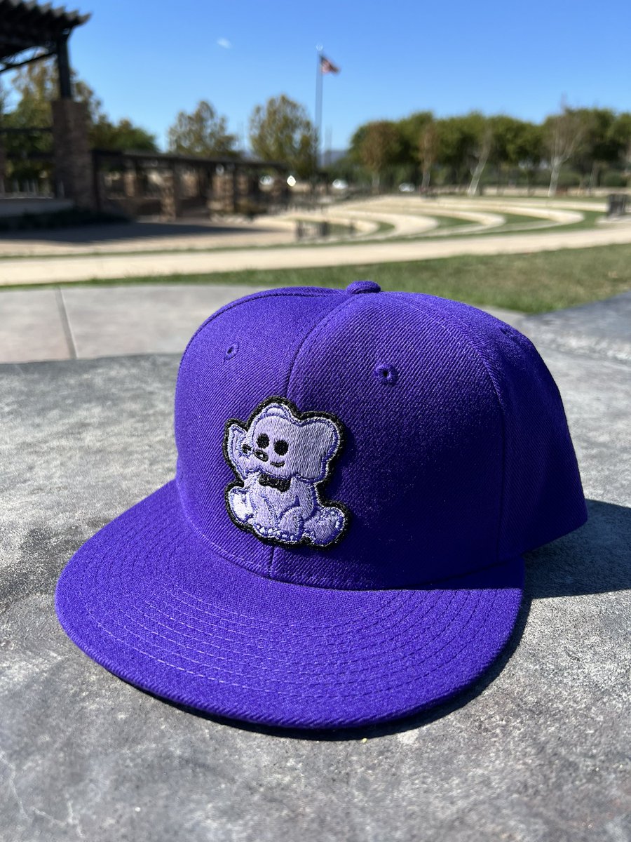 MorningStomp's tweet image. The official @nike #Morningstomp Drippys are in &amp;amp; ready for @ArtBasel in #Miami #3l3herd #BowTieBoy #NFTGear