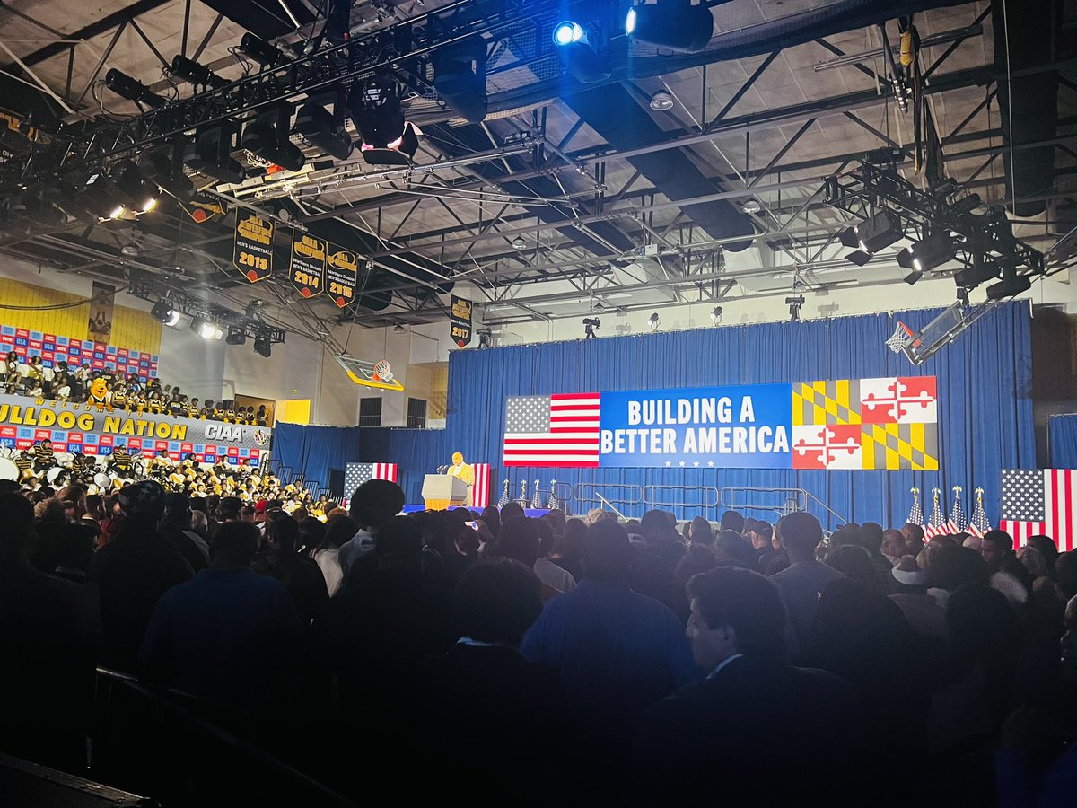 CarterElliottIV's tweet image. .@BowieState is PACKED to see @iamwesmoore, @JoeBiden, and the @mddems!