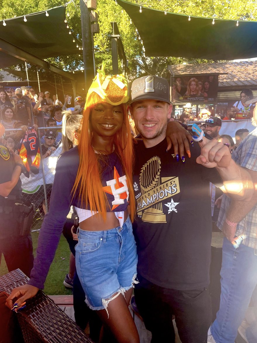 Dave Portnoy tweet media