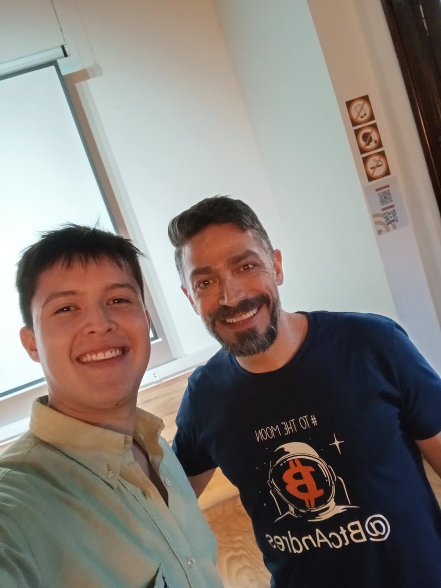 Kacz_29's tweet photo. Genios @juanbiter @BtcAndres nos vemos pronto en @labitconf , @labitcoineta muchas gracias por todo, éxito y ancioso de conocer más a fondo el proyecto.
#Bitcoin #Criptomonedas #ETH #HOLDer #Markets #Hablemosbitcoin https://t.co/Dk05AqJ2JM