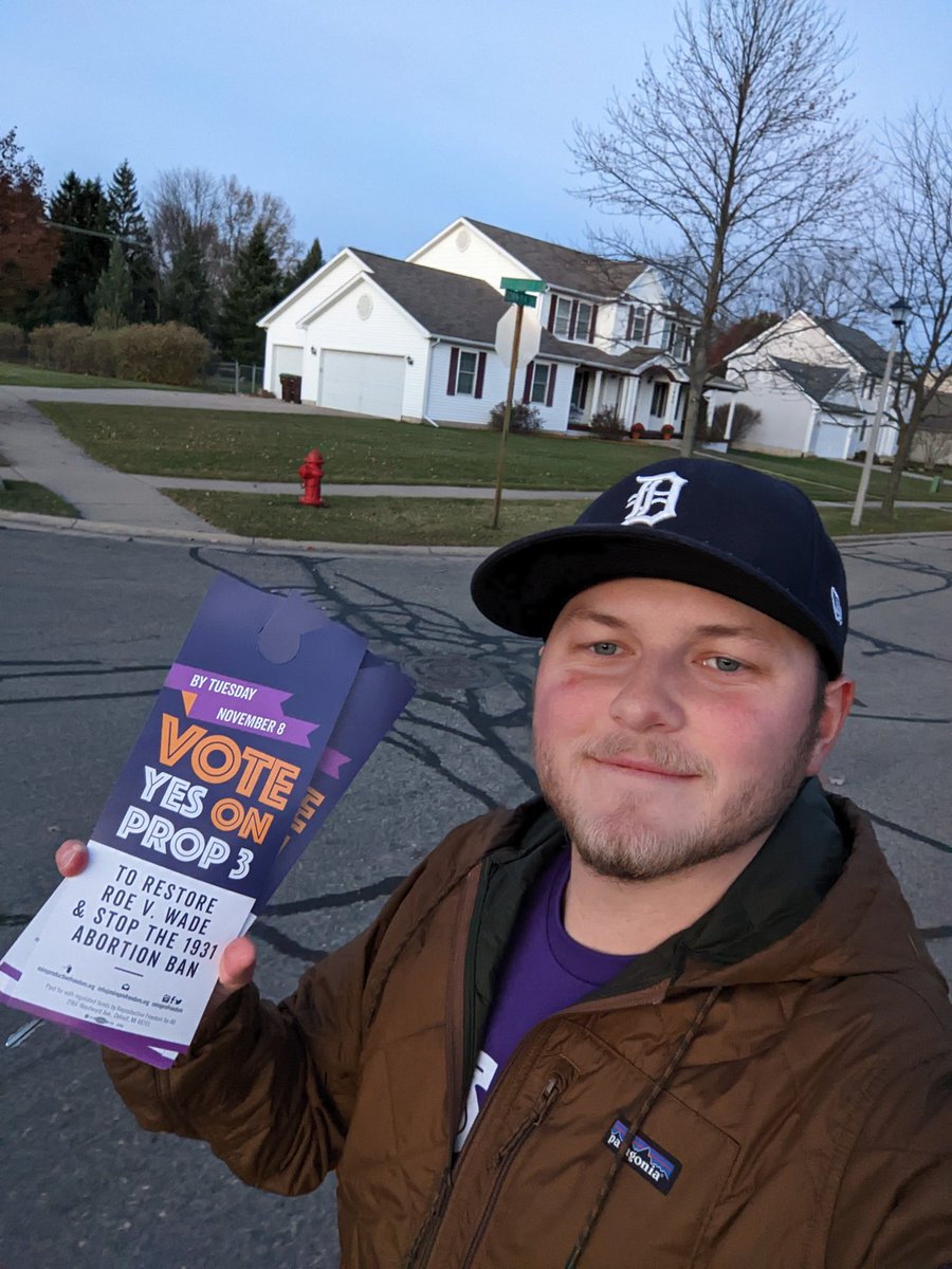 NickolasLentz's tweet photo. Just knocked my last door of `22.

Over the last two months I have knocked on 1200 doors and walked more than 100 miles talking to neighbors about Prop 3.

Vote Yes and please don't beleive the lies the Vote No people have been spreading.

Reproductive Freedom For All! https://t.co/EuJhZigaBT