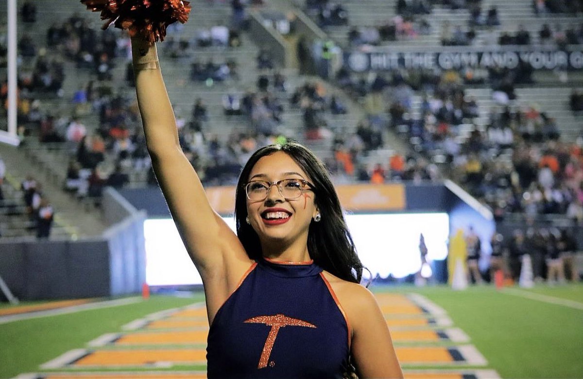 All smiles at the Sun Bowl 🧡⛏️ #picksup @UTEPDanceTeam